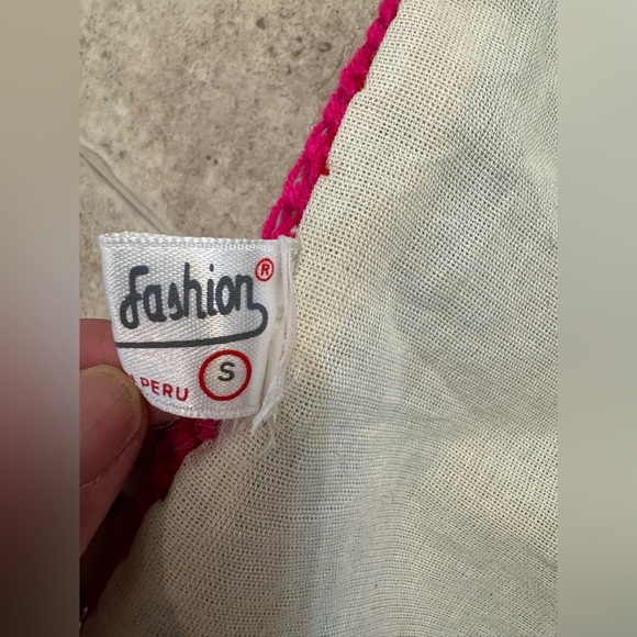 Vintage Peruvian Arpillera Handmade Folk Art Farm Scene 3D 19” by 19” Appliqué - Picture 10 of 10